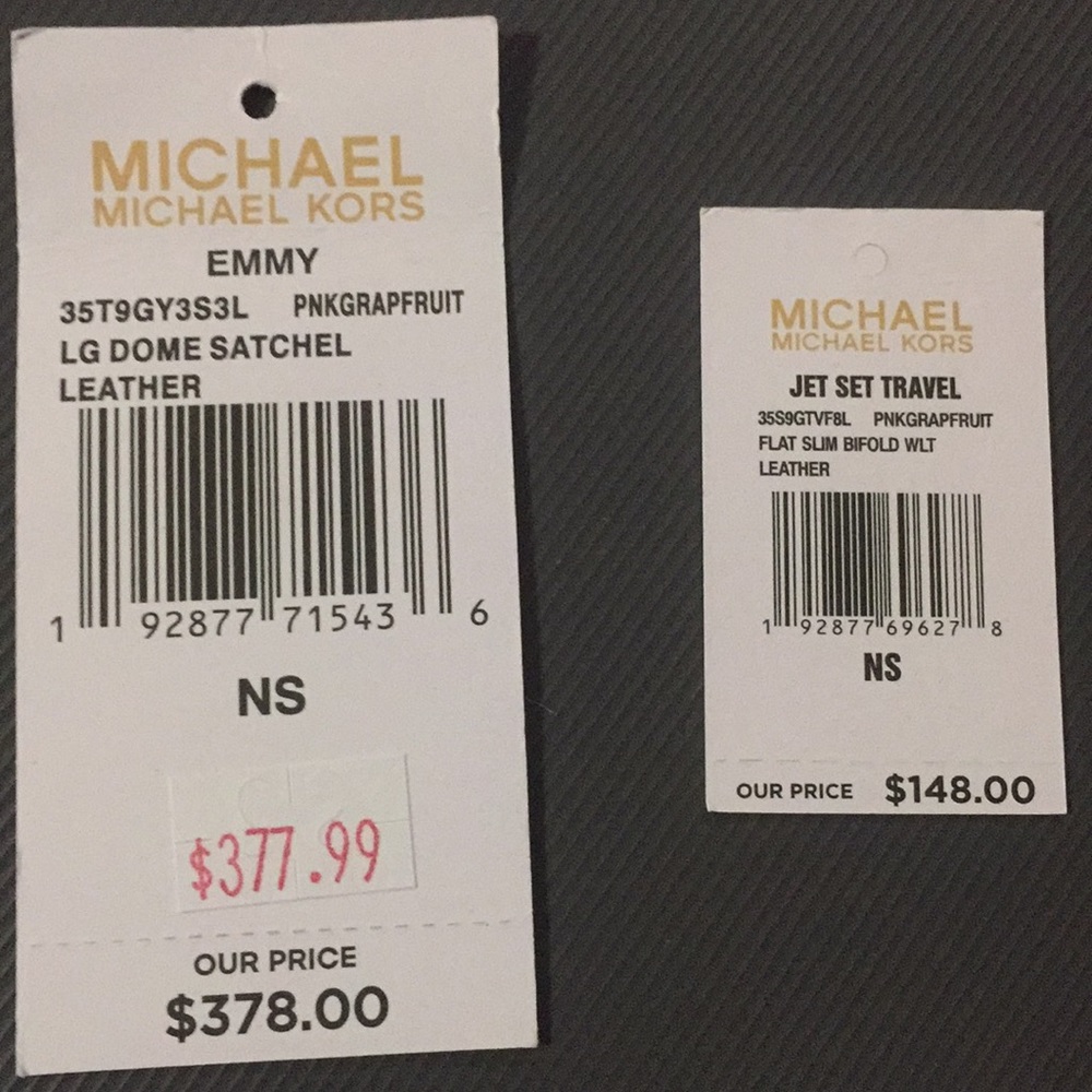 Michael Kors Emmy purse dome.  Purse only! - Picture 4 of 4